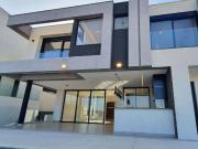 Casa / Sobrado em Condomínio para Venda em Santana de...