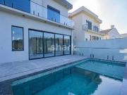 Casa / Sobrado em Condomínio para Venda em Santana de...