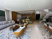 Casa / Sobrado em Condomínio para Venda em Santana de...