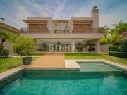 Casa / Sobrado em Condomínio para Venda em Santana de...