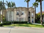 Casa / Sobrado em Condomínio para Venda em Santana de...