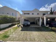 Casa / Sobrado em Condomínio para Venda em Santana de...