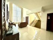 Casa / Sobrado em Condomínio para Venda em Santana de...