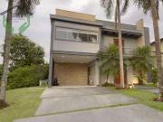 Casa / Sobrado em Condomínio para Venda em Santana de...