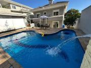 Casa / Sobrado em Condomínio para Venda em Santana de...