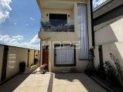 Casa / Sobrado em Condomínio para Venda em Santana de...