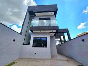 Casa / Sobrado em Condomínio para Venda em Santana de...