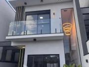 Casa / Sobrado em Condomínio para Venda em Santana de...