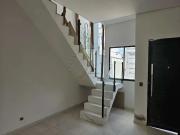 Casa / Sobrado em Condomínio para Venda em Santana de...