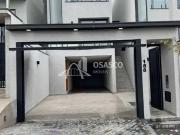 Casa / Sobrado em Condomínio para Venda em Santana de...