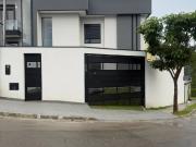 Casa / Sobrado em Condomínio para Venda em Santana de...