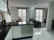 Casa / Sobrado em Condomínio para Venda em Santo...