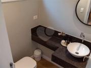 Casa / Sobrado em Condomínio para Venda em Santo...