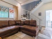 Casa / Sobrado em Condomínio para Venda em Santo...