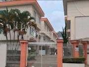 Casa / Sobrado em Condomínio para Venda em Santo...