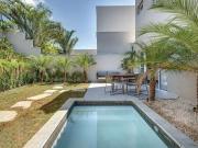 Casa / Sobrado em Condomínio para Venda em Senador...