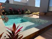 Casa / Sobrado em Condomínio para Venda em Senador...