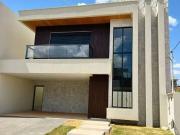 Casa / Sobrado em Condomínio para Venda em Senador...