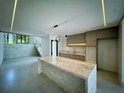 Casa / Sobrado em Condomínio para Venda em Senador...