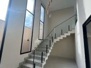 Casa / Sobrado em Condomínio para Venda em Senador...