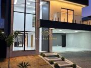 Casa / Sobrado em Condomínio para Venda em Senador...