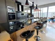 Casa / Sobrado em Condomínio para Venda em Senador...