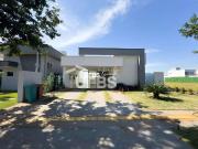 Casa / Sobrado em Condomínio para Venda em Senador...