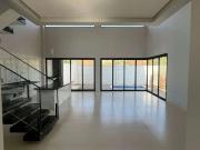 Casa / Sobrado em Condomínio para Venda em Senador...