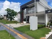 Casa / Sobrado em Condomínio para Venda em Senador...