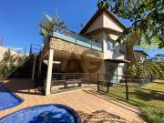 Casa / Sobrado em Condomínio para Venda em Serra...