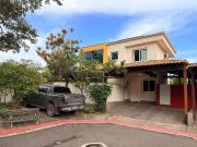 Casa / Sobrado em Condomínio para Venda em Serra/ES...