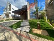 Casa / Sobrado em Condomínio para Venda em Socorro/SP...