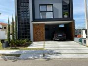 Casa / Sobrado em Condomínio para Venda em Sorocaba/SP...