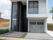 Casa / Sobrado em Condomínio para Venda em Sorocaba/SP...