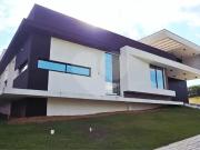 Casa / Sobrado em Condomínio para Venda em Sorocaba/SP...