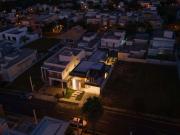 Casa / Sobrado em Condomínio para Venda em Sorocaba/SP...