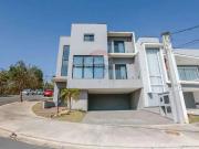 Casa / Sobrado em Condomínio para Venda em Sorocaba/SP...