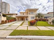 Casa / Sobrado em Condomínio para Venda em Taubaté/SP...