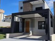 Casa / Sobrado em Condomínio para Venda em Taubaté/SP...