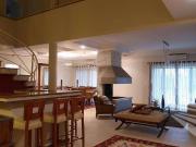 Casa / Sobrado em Condomínio para Venda em Taubaté/SP...