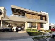 Casa / Sobrado em Condomínio para Venda em Taubaté/SP...