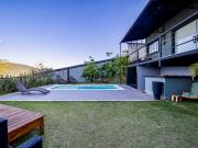 Casa / Sobrado em Condomínio para Venda em... Casa / Sobrado em Condomínio para Venda em...