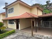 Casa / Sobrado em Condomínio para Venda em...