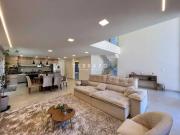 Casa / Sobrado em Condomínio para Venda em...