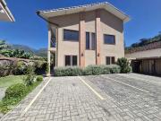 Casa / Sobrado em Condomínio para Venda em...