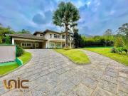 Casa / Sobrado em Condomínio para Venda em...