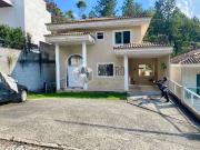 Casa / Sobrado em Condomínio para Venda em...