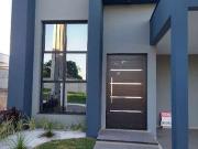 Casa / Sobrado em Condomínio para Venda em Tremembé/SP...