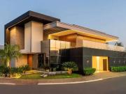 Casa / Sobrado em Condomínio para Venda em Três...