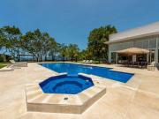 Casa / Sobrado em Condomínio para Venda em Ubatuba/SP...